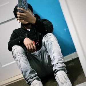 Meet your Posher, Noe